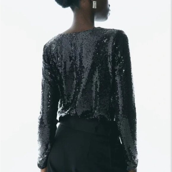 H&M | NWOT Black V-neck Bodysuit - Picture 3 of 9